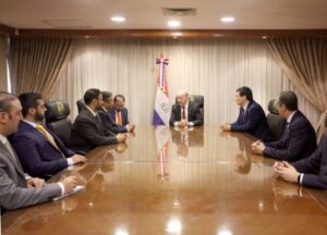 INFO CSJ: AUTORIDADES JUDICIALES RECIBIERON A REPRESENTANTES DE KUWAIT 