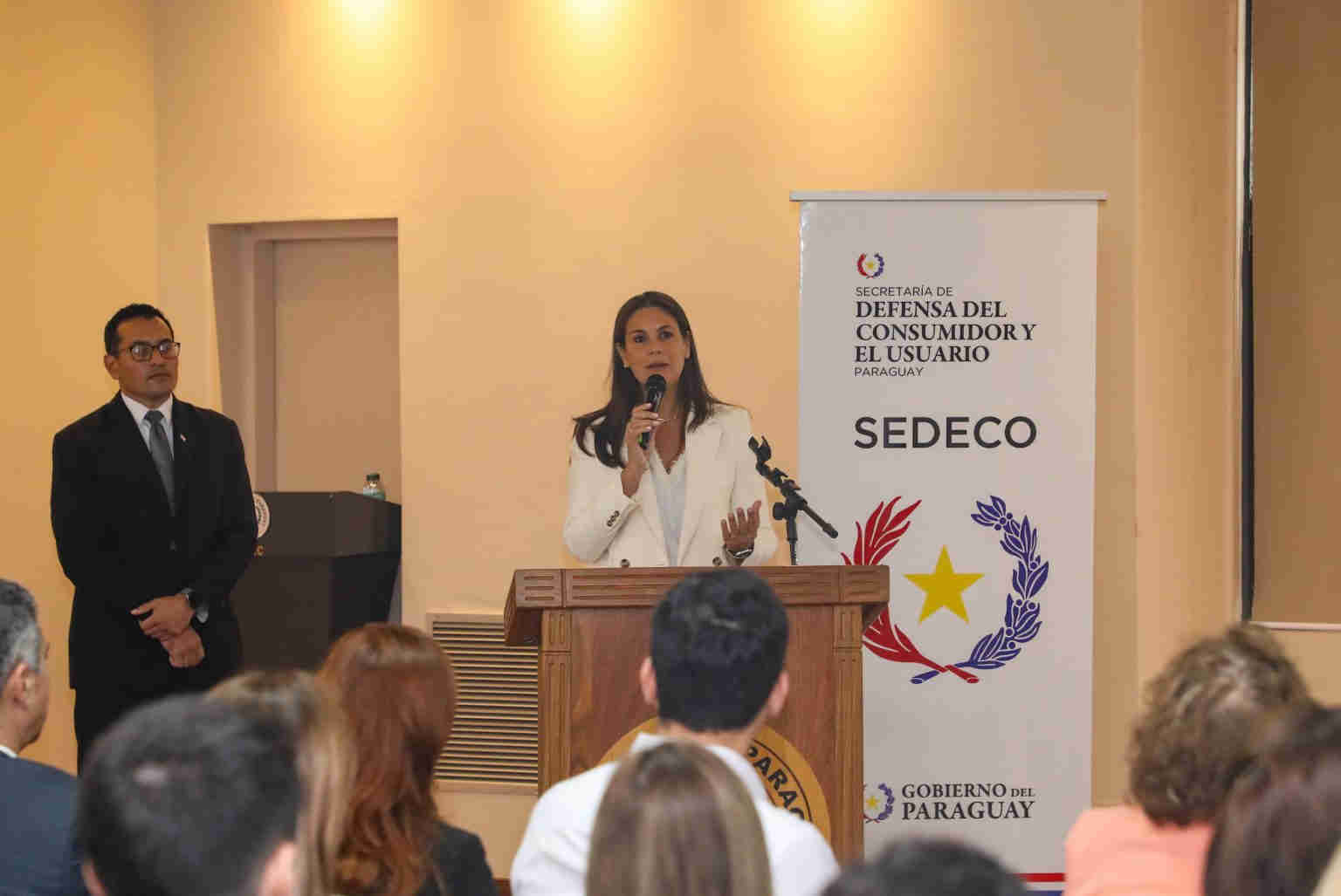 Info MIC: Viceministra de Industria enfatiza en la importancia de fortalecer los derechos del consumidor